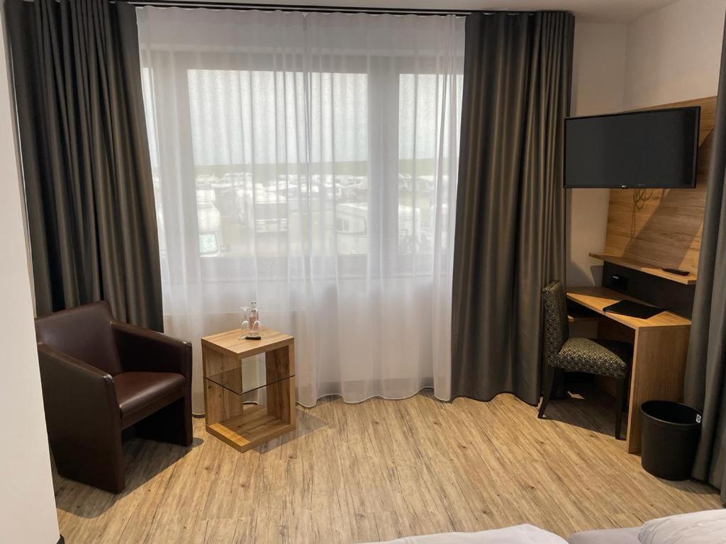 נויהרלינגרזיל Meerzeit Strandhotel מראה חיצוני תמונה