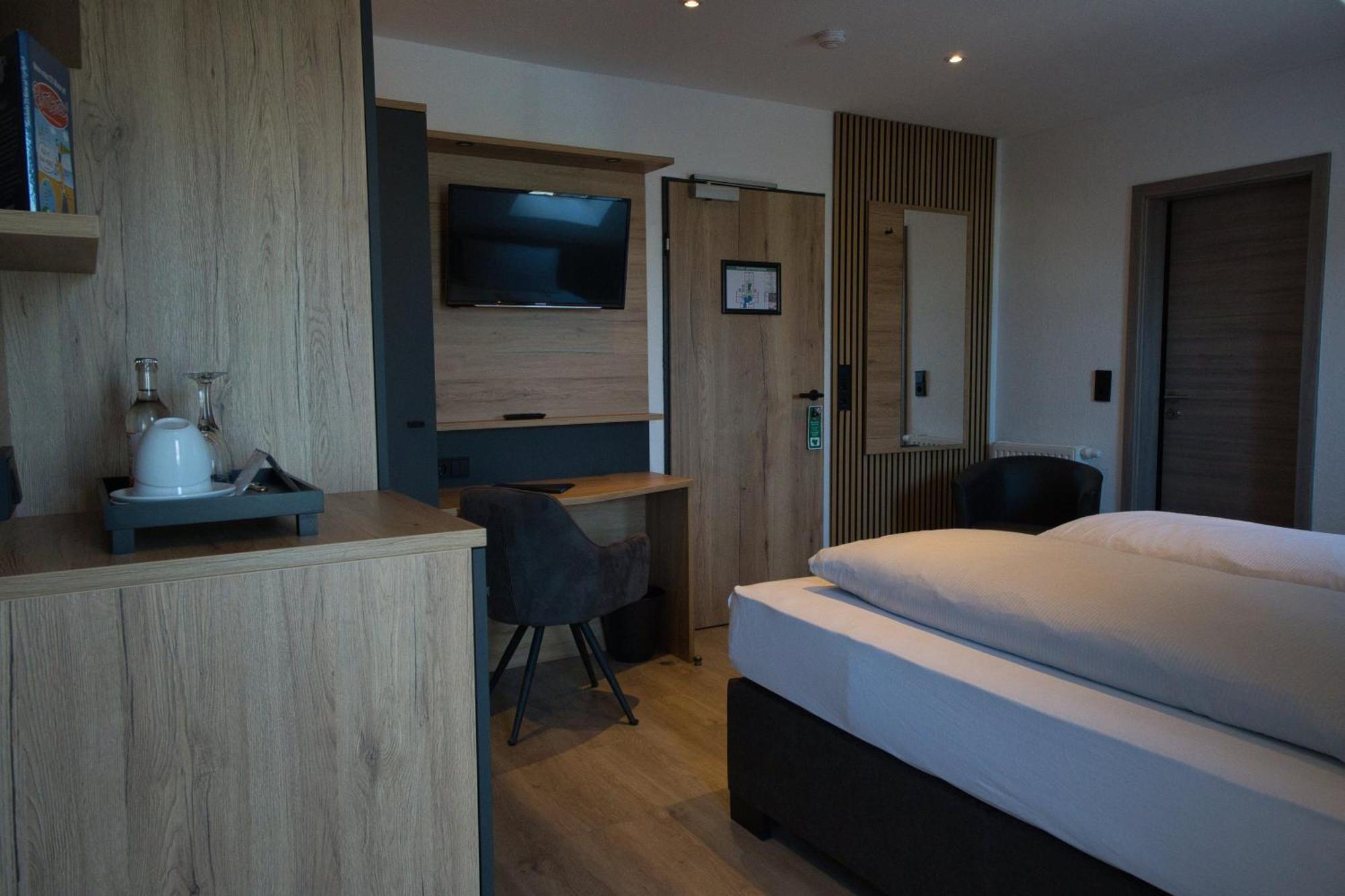 נויהרלינגרזיל Meerzeit Strandhotel מראה חיצוני תמונה